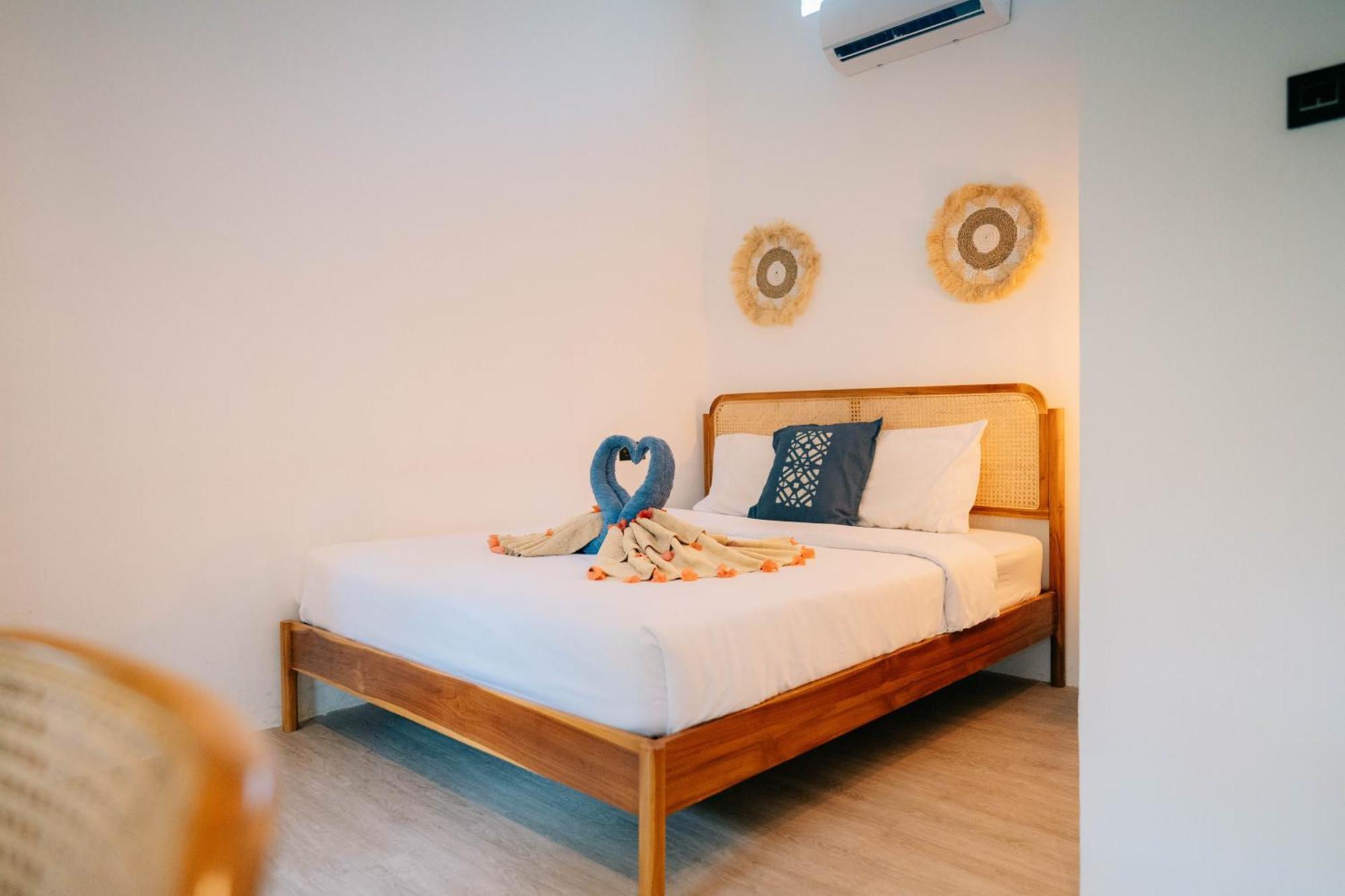 The Confidential Mandalika Hotel Kuta  ภายนอก รูปภาพ