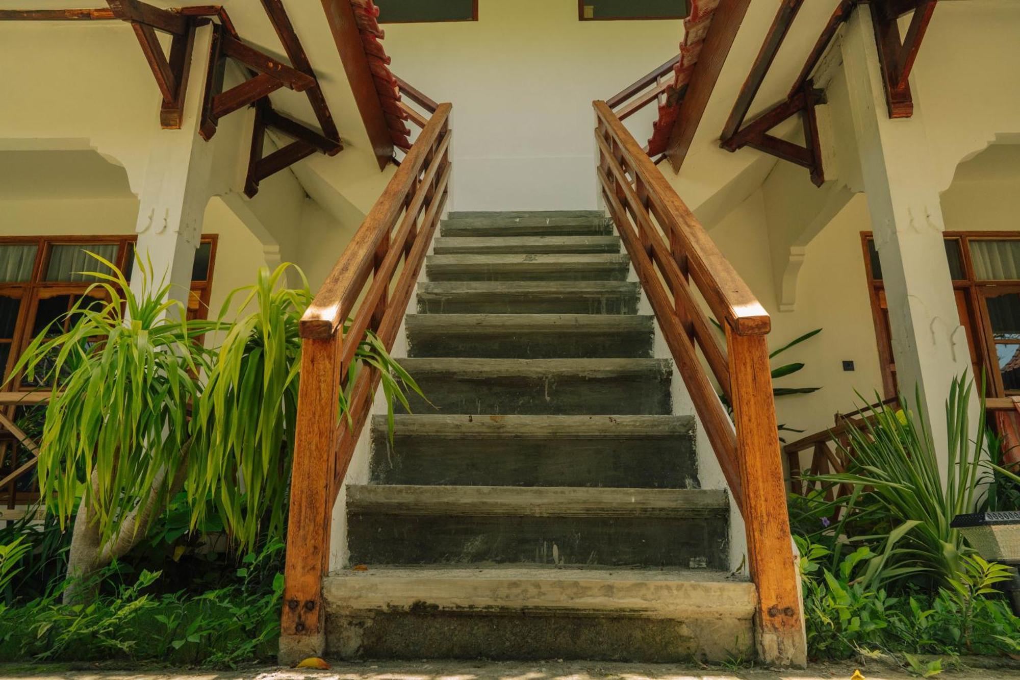 The Confidential Mandalika Hotel Kuta  ภายนอก รูปภาพ